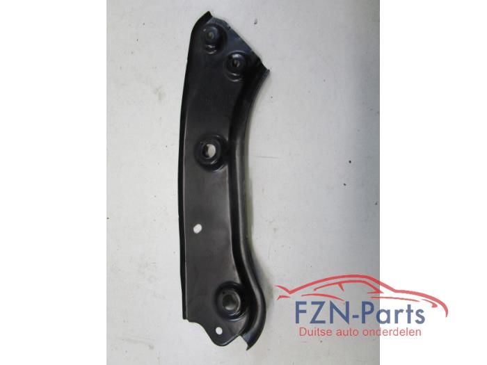 VW Caddy 2016 Koplamphouder Rechts R