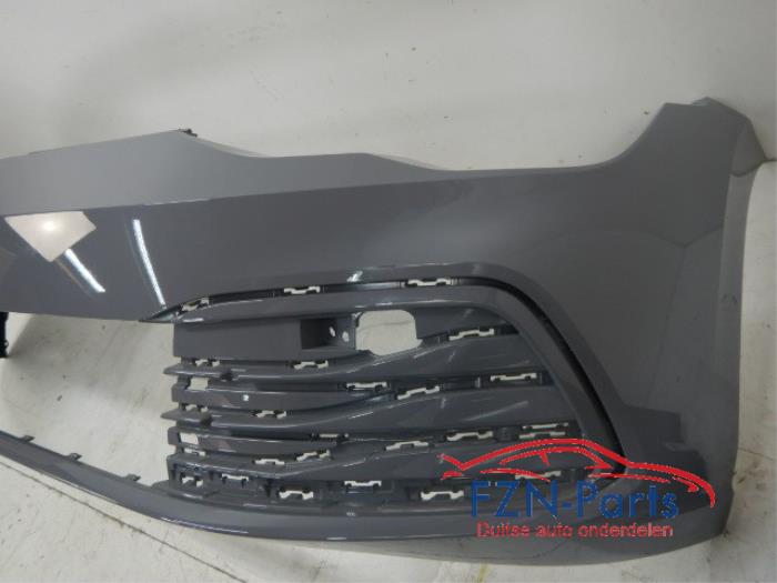 VW Golf 8 Voorbumper