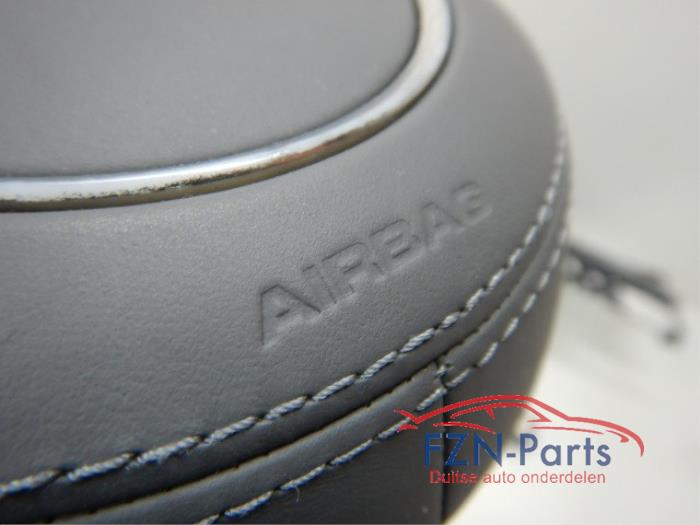 Airbag set + dashboard Audi A8 (22727715)
