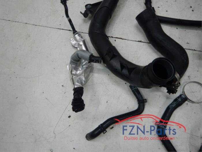 VW Golf 8 Achterklep Bekleding + Instap + Laadvloer