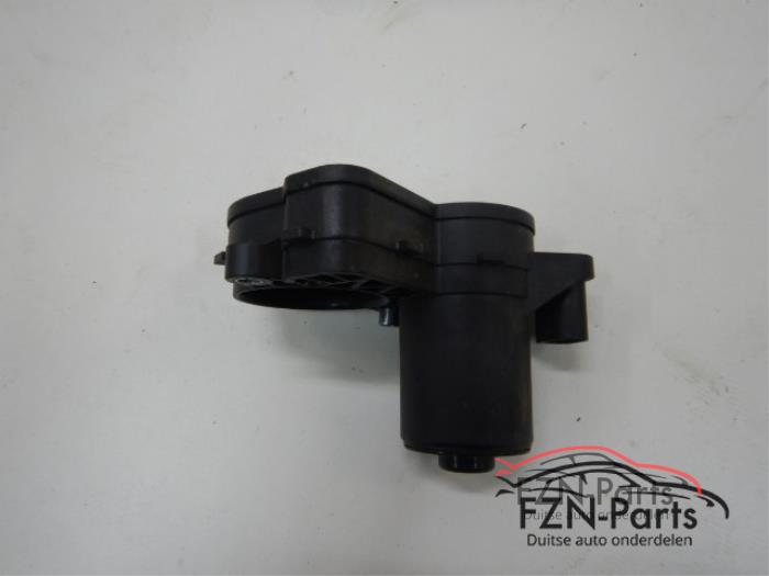 Handrem motor Mercedes C-Klasse (22741030)
