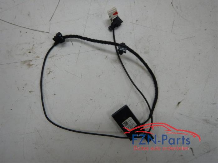 Antenne Mercedes Vito (22741539)