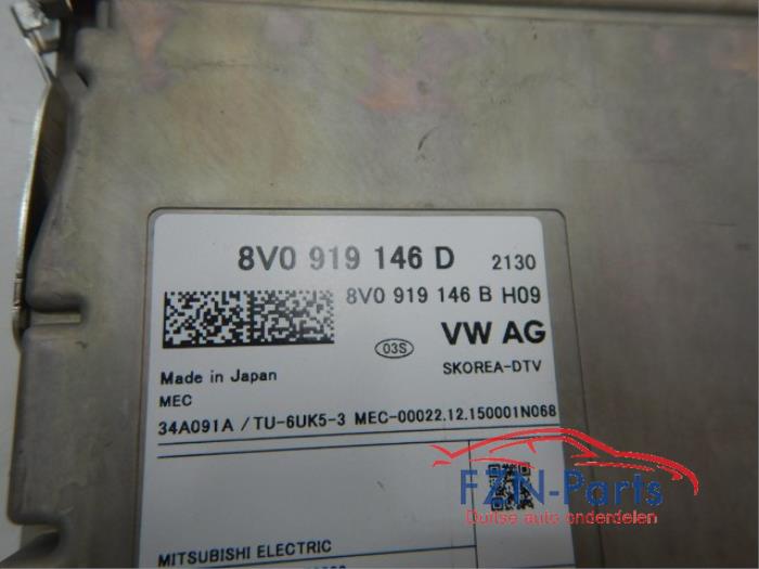 TV tuner Audi A4 (22738211)