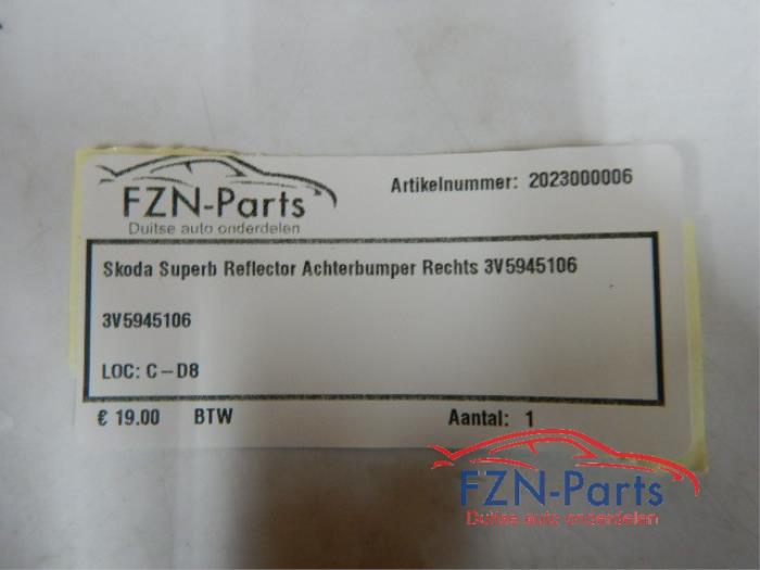 Achterklep reflector rechts Skoda Superb (22743250)