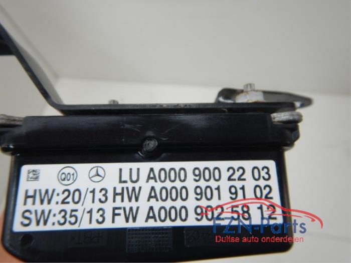 Radar sensor Mercedes S-Klasse (22745535)
