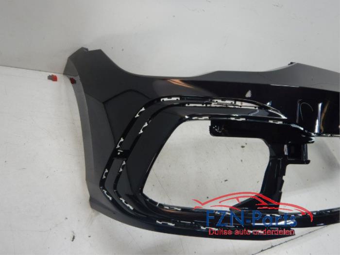 VW Golf 8 R-Line Voorbumper LC9X Deep Black Pearl