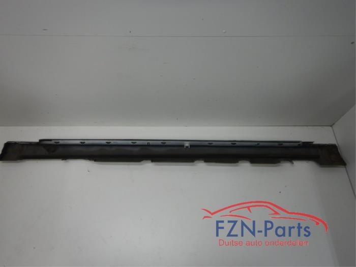 Audi A8 4H SideSkirt Links