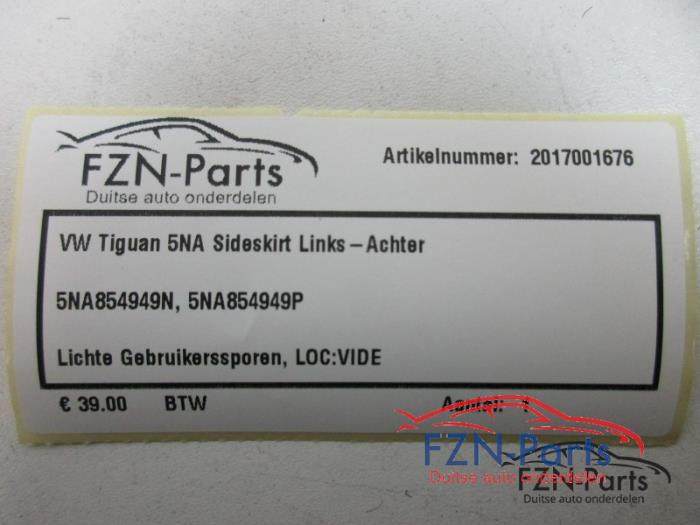 VW Tiguan 5NA Sideskirt Links-achter