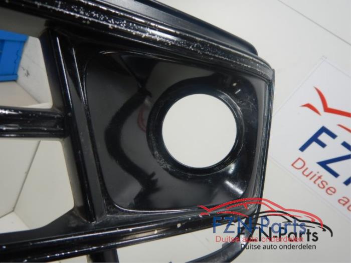 Audi SQ5 80A Voorbumper Inleg R Rechts ACC