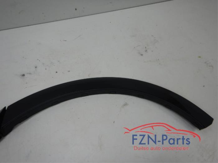 Wielrand achter Audi Q8 (22741414)