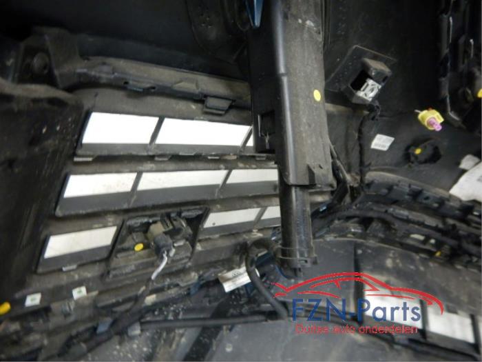 VW Touareg 760 2018 Voorbumper