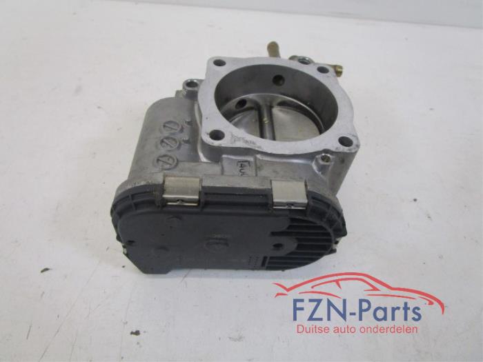 Gasklephuis Audi A8 (22745014)