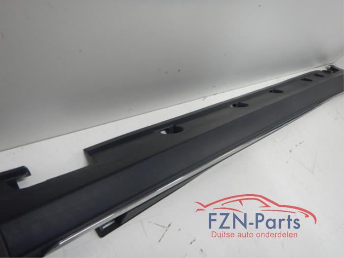 Mercedes-Benz GL-Klasse Sideskirts Met Houder Rechts
