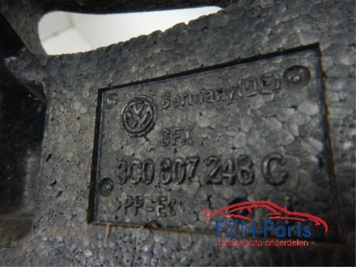 Diversen Volkswagen Passat (22740062)