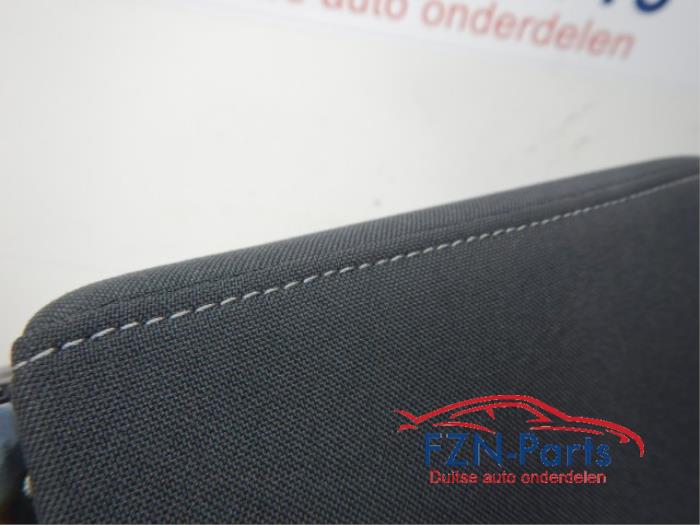 VW Golf 8 Armsteun Stof Wit Stiksel