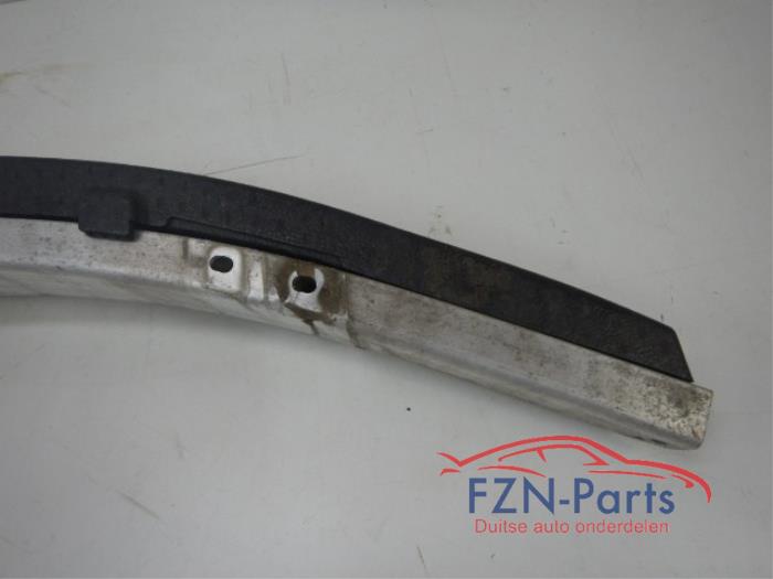 Tesla Model 3 Bumperbalk voorzijde