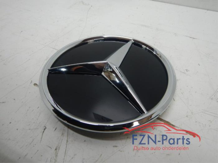 Mercedes-Benz A-Klasse W177 Logo Grille