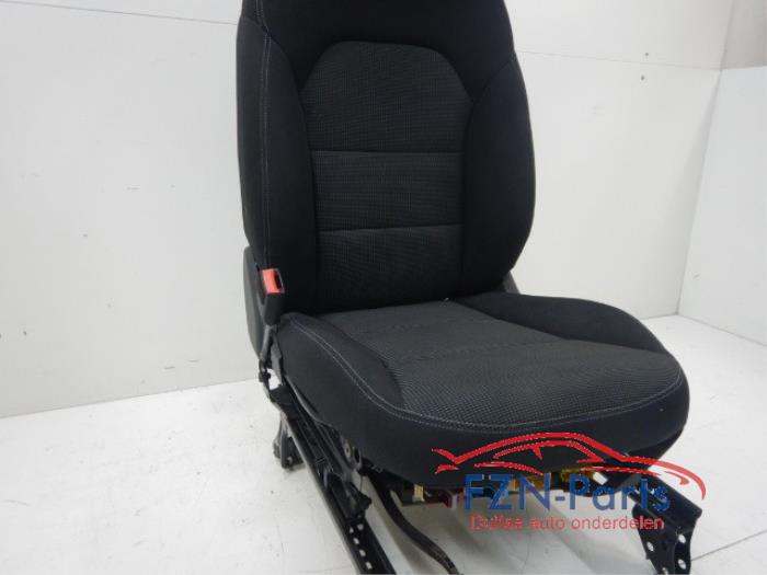 Stoel links Mercedes B-Klasse (22740141)