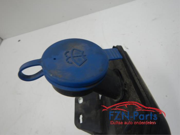 Ruitensproeiertank voor Mercedes GLE (22738484)