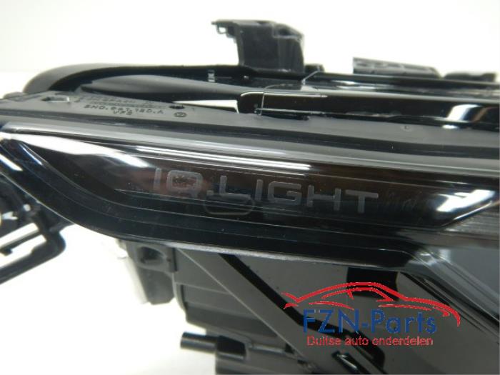 VW Golf 8 Facelift IQ-LED koplamp Rechts Blackline