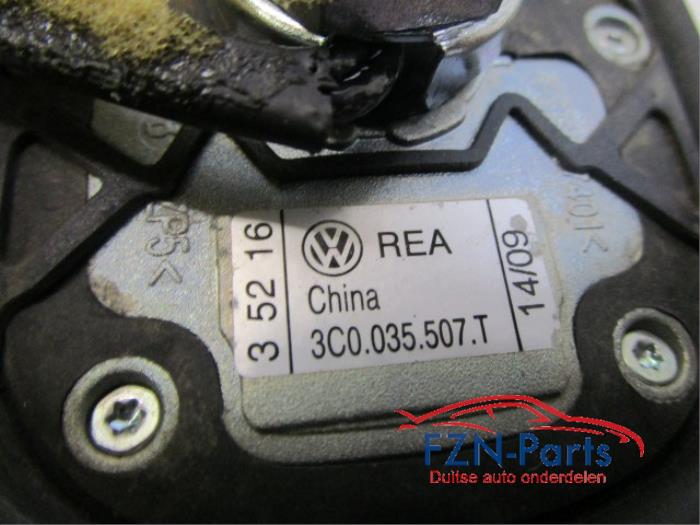 Diversen Volkswagen Passat (22742207)