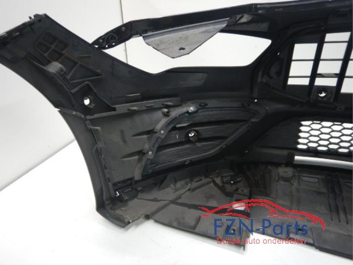 Mercedes-Benz CLA-Klasse W118 A35 AMG Voorbumper 6PDC