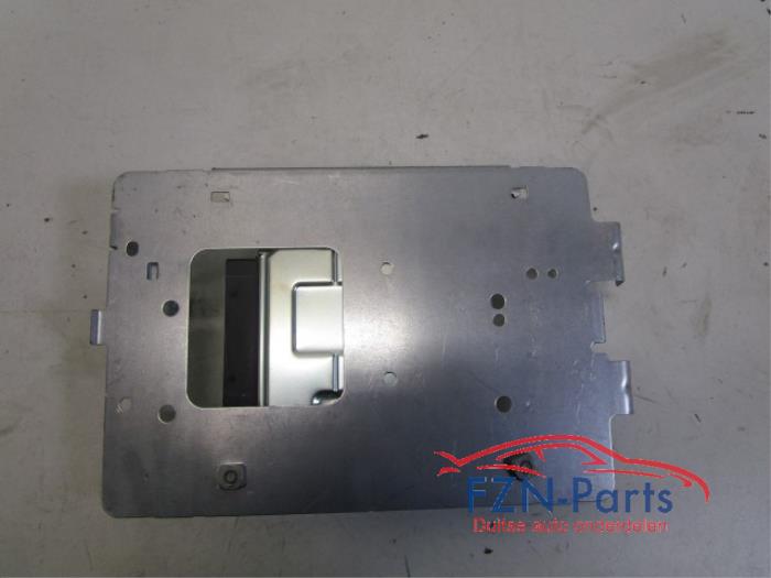 Radio versterker Volkswagen Passat (22744434)