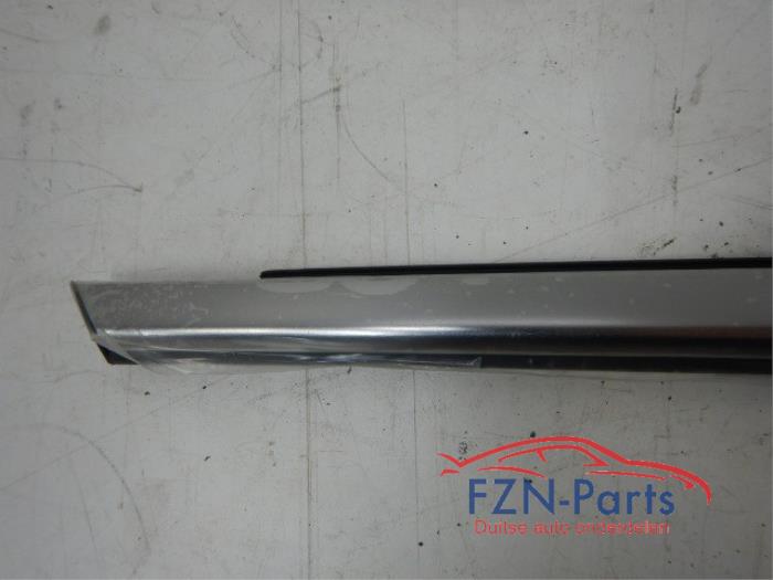 Renault Megane IV Rechts-Voor Portierlijst