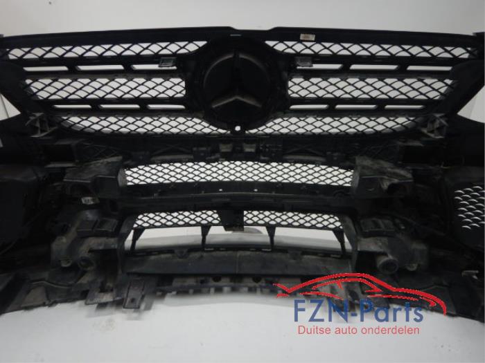 Voorbumper Mercedes GLE (22722355)