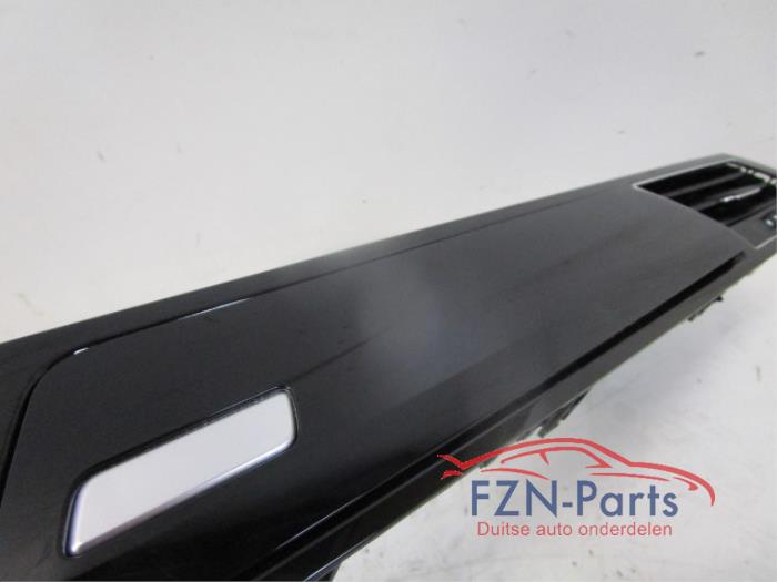 VW Touran 5TA Dashboard Inleg Hoogglans Zwart