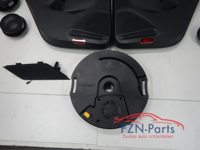 VW Tiguan 5NA Deurpanelen Leer-Stof Dynaudio Speaker set