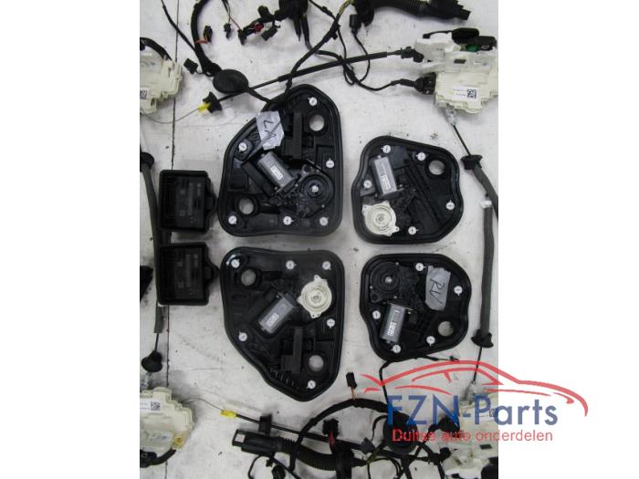 Audi A7 S7 RS7 4G Servosluiting Soft close Sluithulp Set V+A