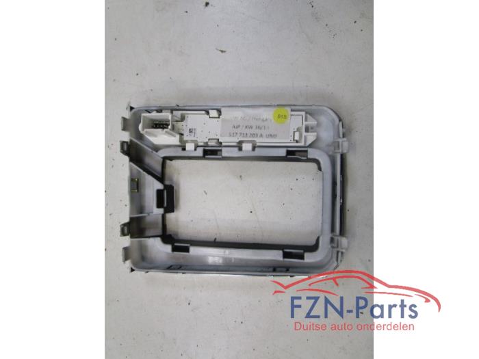 Diversen Volkswagen Golf Sportsvan (22742247)