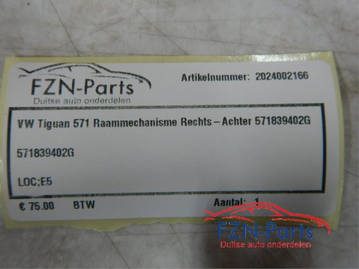 VW Tiguan 571 Raammechanisme Rechts-achter