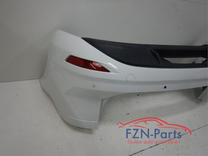 VW Touran 5TA Achterbumper 4PDC LC9A Pure white