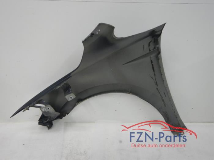 VW Touran 5TA Zijscherm Spatscherm Rechts LR7H Kleur : LR7H Indium Grau