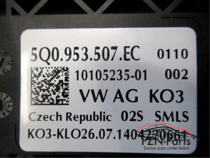 VW Golf 7 Stuurkolomcombischakelaar ( Stuurmodule )