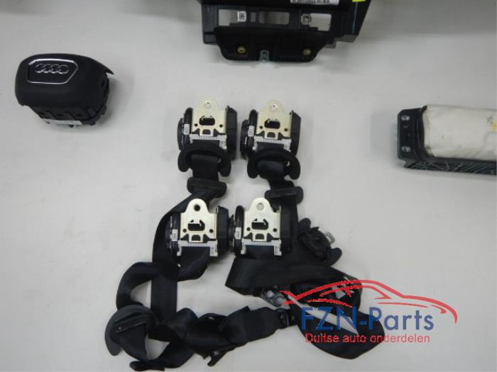 Airbag set + dashboard Audi Q5 (22727710)