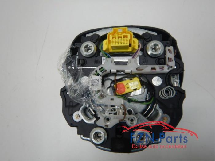 VW Golf 7 Stuurairbag met lichte schade