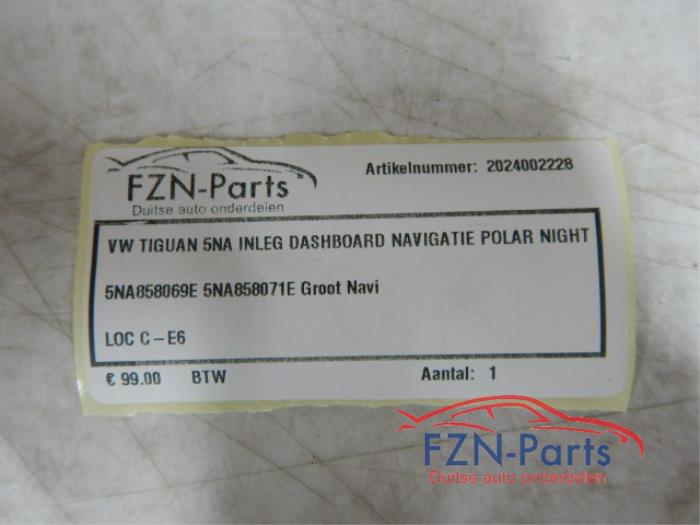 VW Tiguan 5NA Inleg Dashboard Navigatie Polar Night