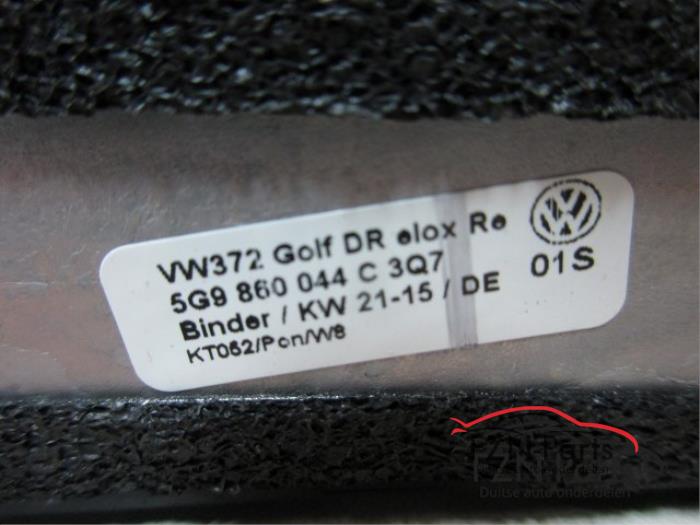 VW Golf 7 Variant Dakdragers Dakrails Mat Chrome