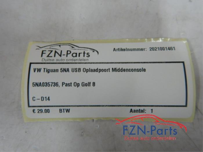 AUX/USB aansluiting Volkswagen Tiguan (22744591)