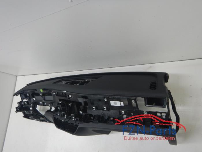 VW Passat B9 Dashboard + Airbagset Zwart Leer