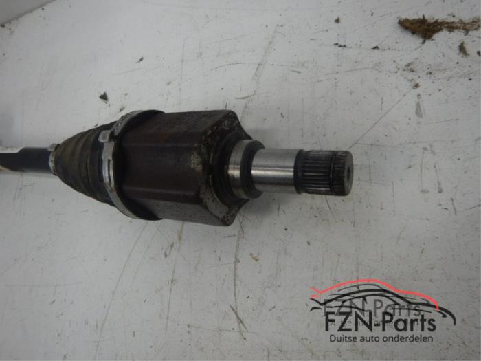VW Polo 2G Aandrijfas Links-Voor