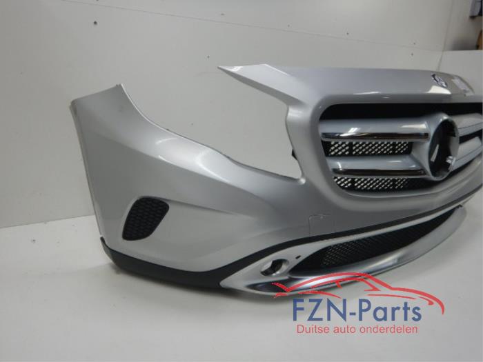 Voorbumper Mercedes GLA (22721191)
