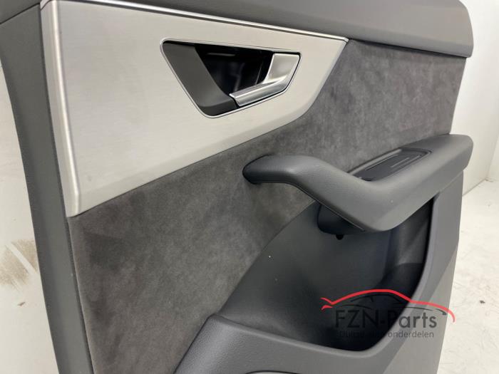 Audi Q8 4M8 Deurpaneel bekleding portier Rechts-achter