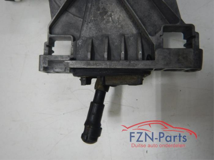 Mercedes-Benz C-Klasse W205 Sluithulpmotor
