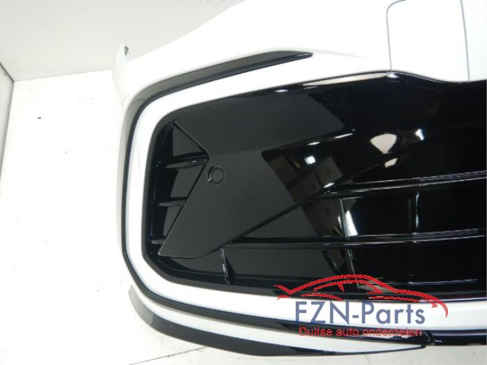 VW Golf 8 Voorbumper 4PDC LC9A Pure White