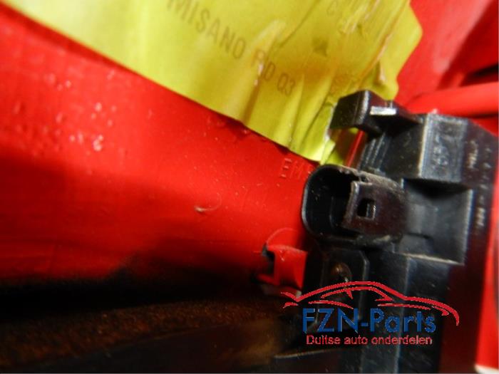 Audi Q3 8U Spiegelkap Links Side-Assist LZ3M