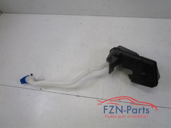 Ruitensproeiertank voor Volkswagen Transporter (22738971)